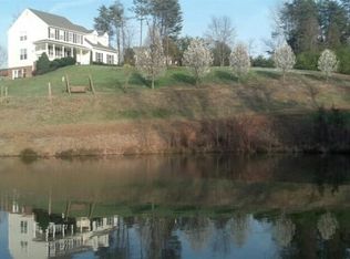 298 Westview Ln, Keswick, VA 22947