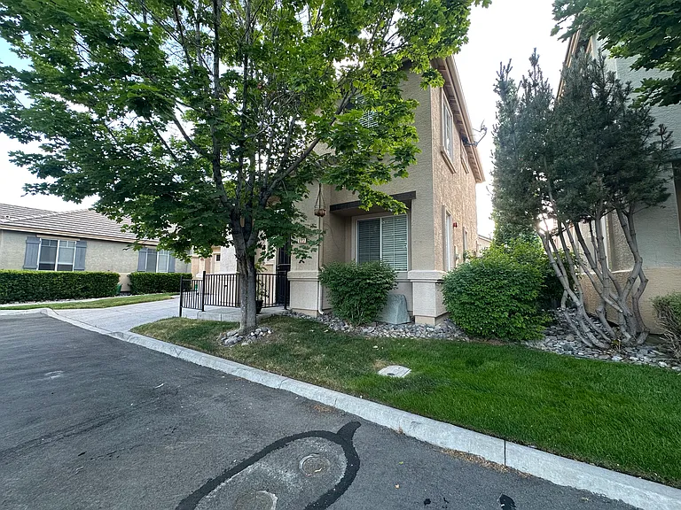 6227 Ingleston Dr — Photo 3