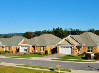 629 Red Bud St, Woodstock, VA