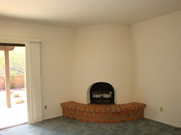 4th image of 5373 N Via Frassino