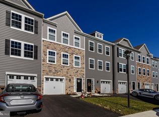 6 Rome Way, Mount Laurel, NJ 08054