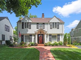 2116 W 50th Ter, Westwood Hills, KS 66205