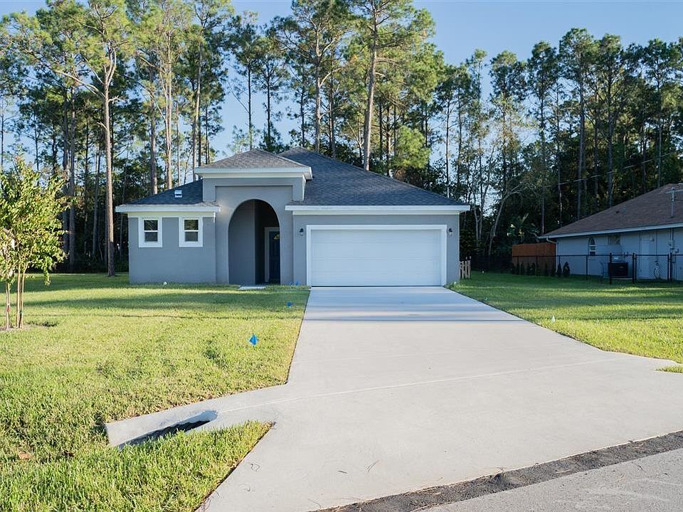 1st image of 3 Woodlawn Dr