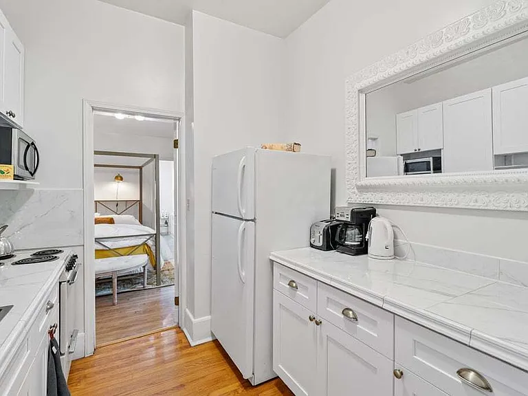 413 N Cayuga — Photo 25