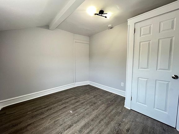 4th image of 233 N 18th St #4
