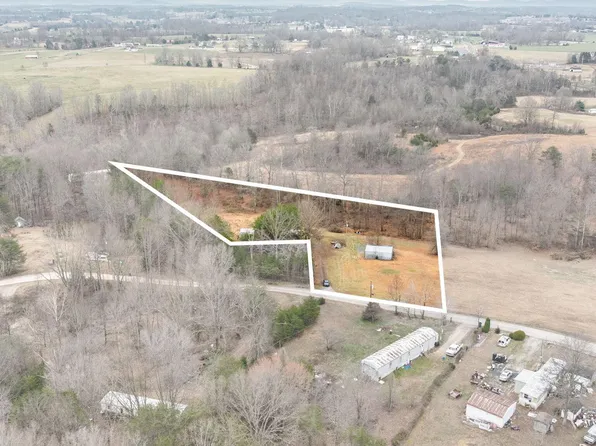 311 Oak Rd, Nancy, KY 42544