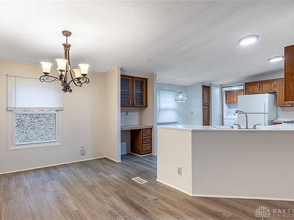 5th image of 10671 Green Apple Rd