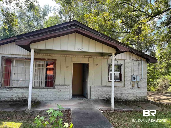 1295 Evans Ave, Mount Vernon, AL 36560