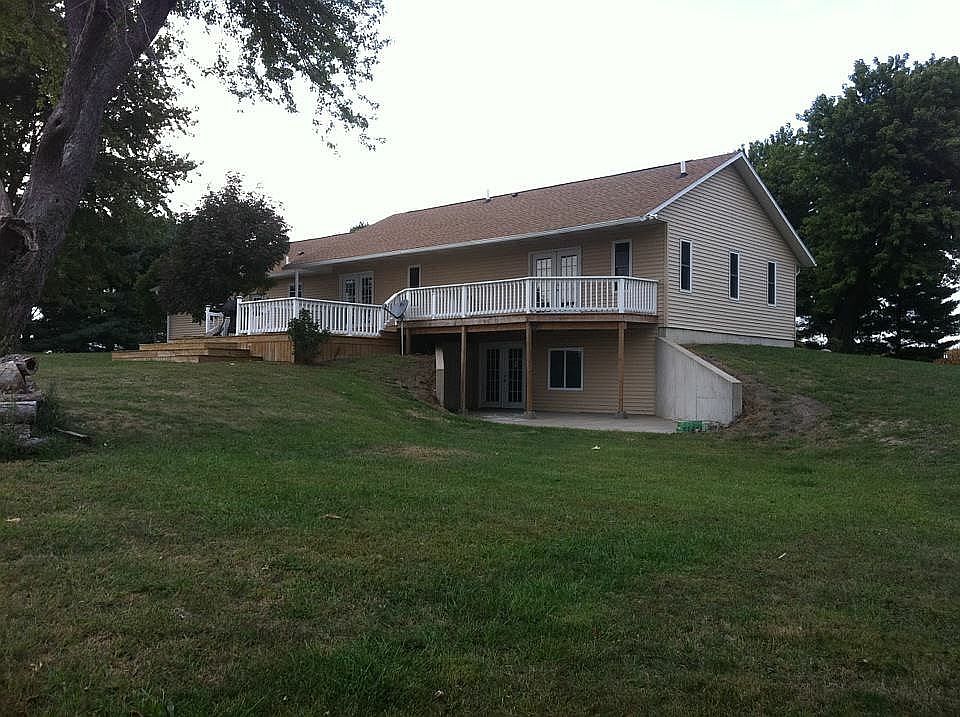 2nd image of 2873 Old State Rd