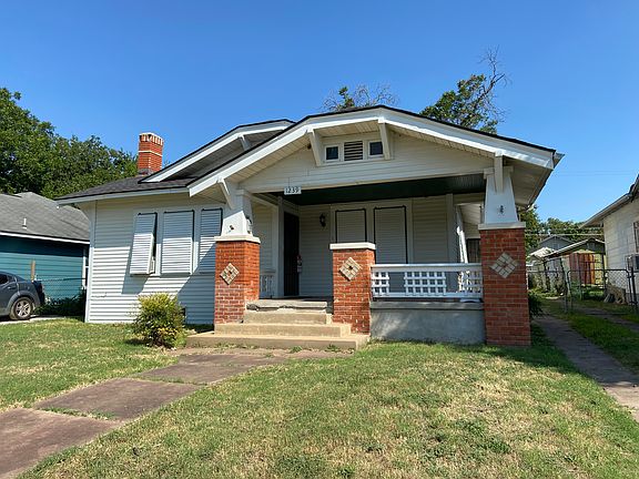 3rd image of 1239 E Highland Blvd