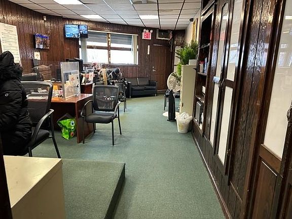 3rd image of 4620 Flatlands Ave