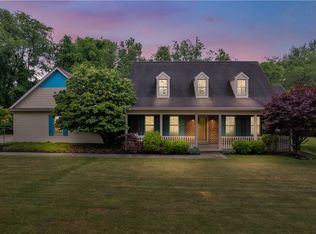 1002 Willow Ln, Pittsburgh, PA 15237