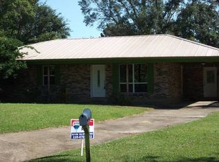 206 Biddix St, Ocean Springs, MS 39564