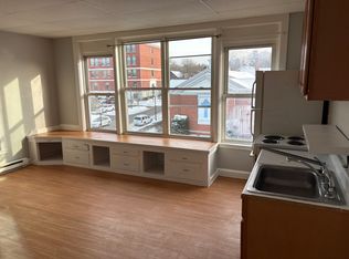 291 Main St APT 9, Webster, MA 01570