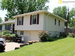 5736 Monrovia St, Shawnee, KS 66216