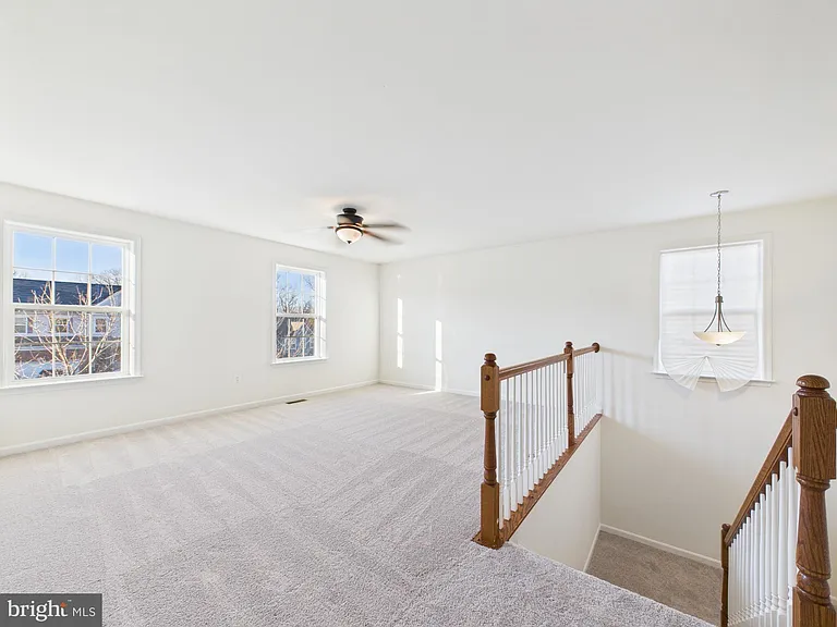 18213 Jillian Ln — Photo 13