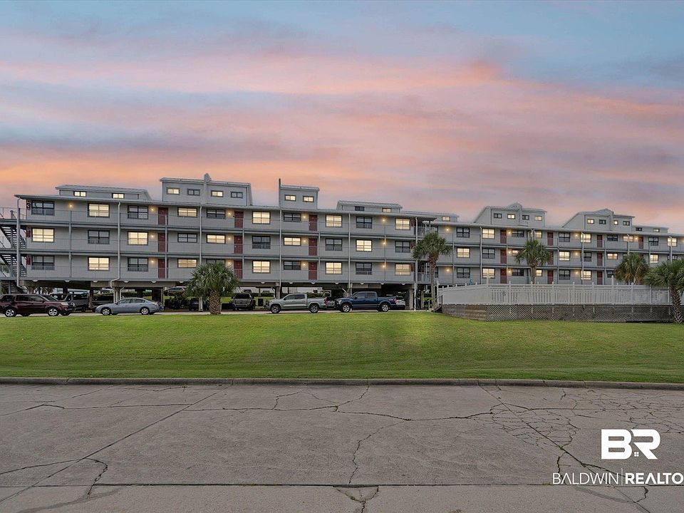 1st image of 24649 Cross Ln #305