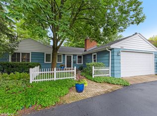 2601 Glenview Rd, Glenview, IL 60025