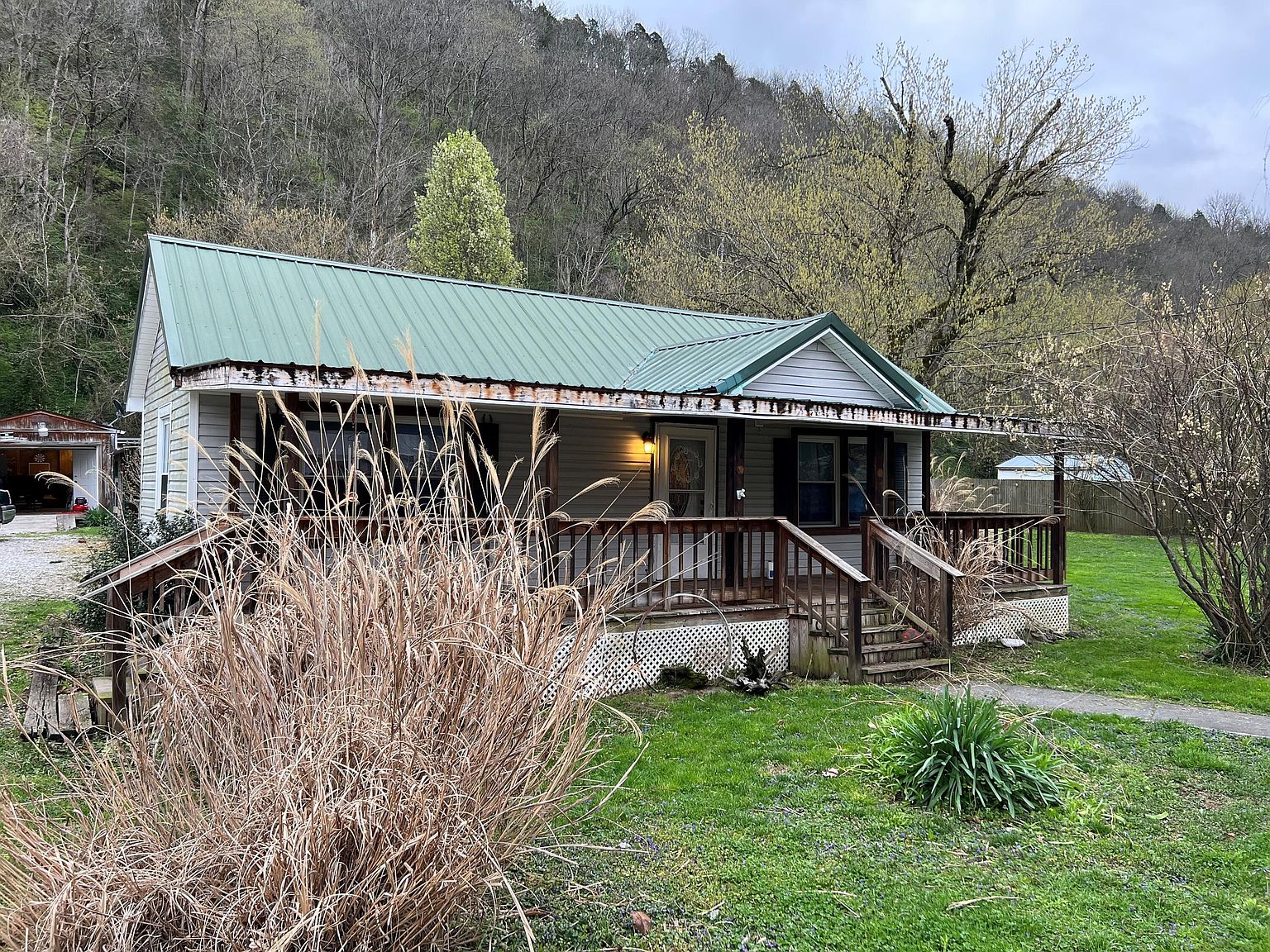 240 Old Clifton Rd, Versailles, KY 40383 Zillow