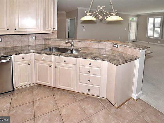 3rd image of 10328 Sager Ave Unit 204