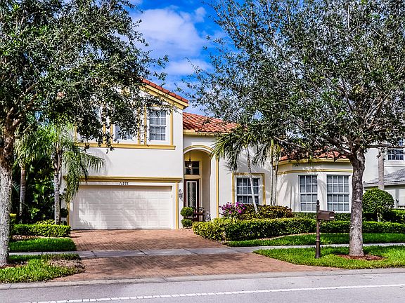 3rd image of 11275 SW Vanderbilt Cir
