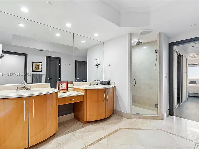 17875 Collins Ave #3005 — Photo 29