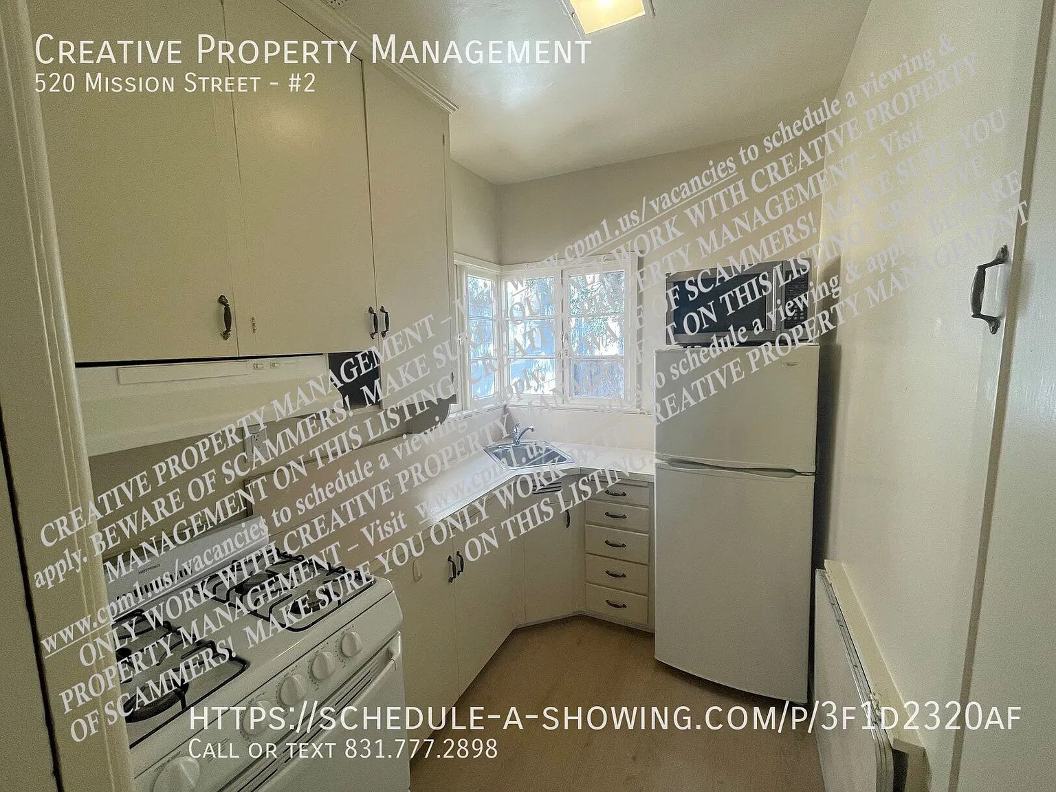 Studio Apartment in The Oak Tree Lodge Complex — Photo 3