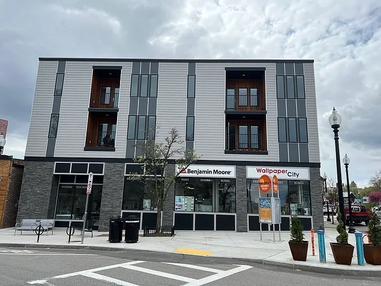 734 South St #8 — Photo 18