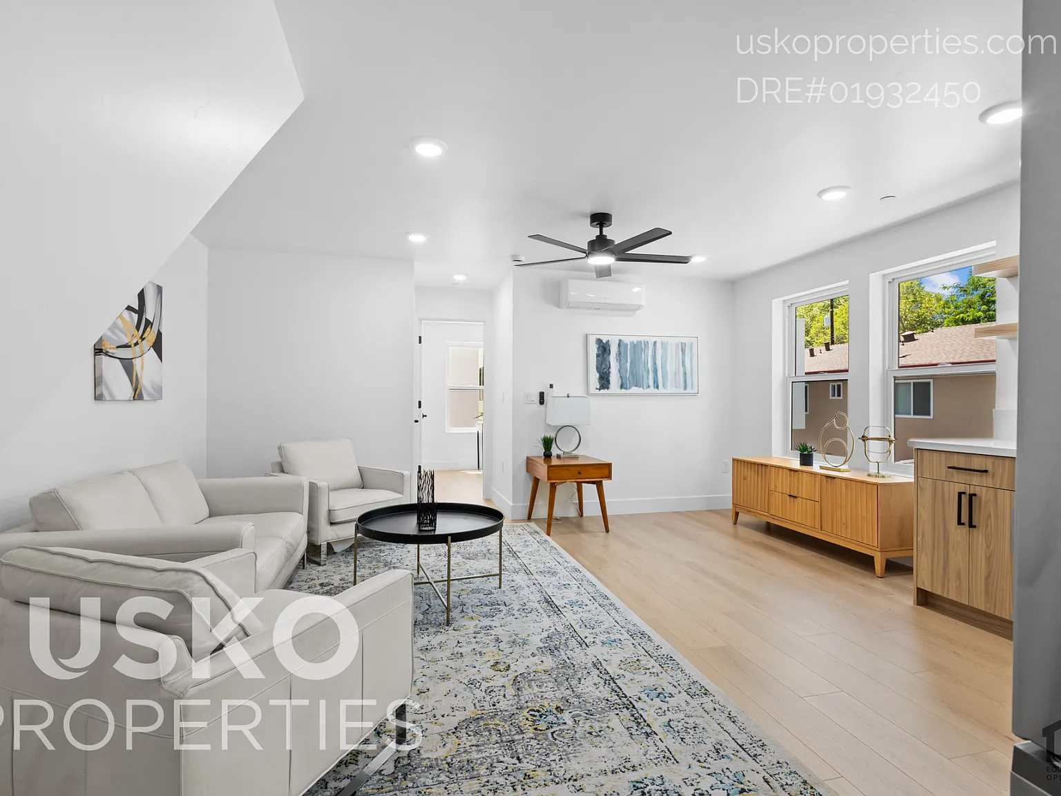 3 bed, 1000 sqft, $2,550 — Photo 3