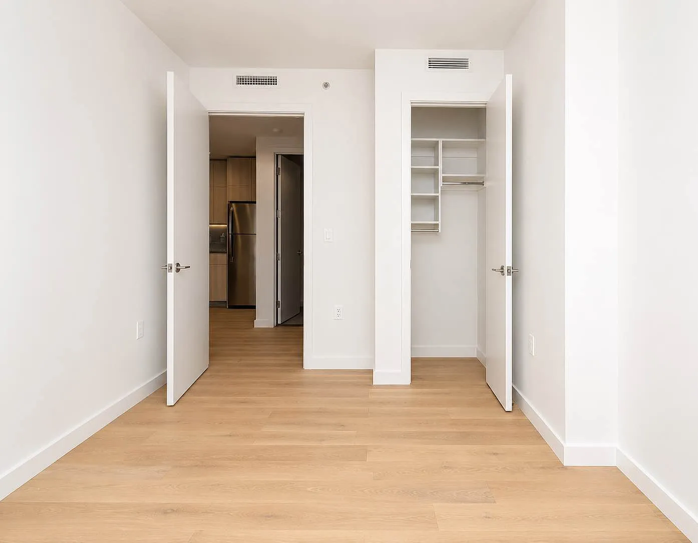 698 Empire Boulevard — Photo 3