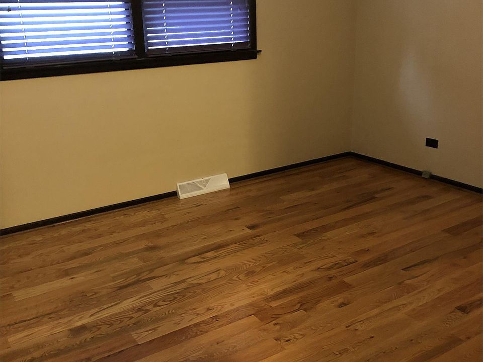 2nd image of 9231 Kennedy Ave