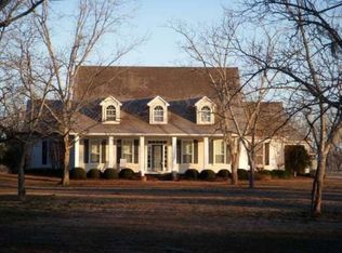 3949 Johnston Rd, Valdosta, GA 31606