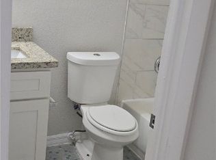 2452 Stella St APT 107, Fort Myers, FL 33901