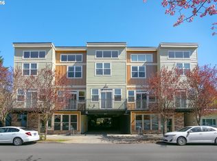 7520 SE Milwaukie Ave SUITE 204, Portland, OR 97202