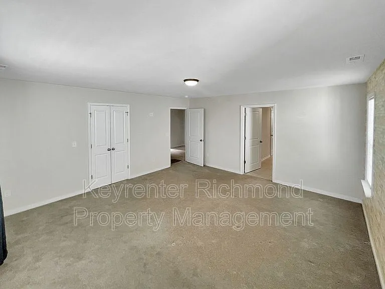 406 Bridge Creek Ct — Photo 21