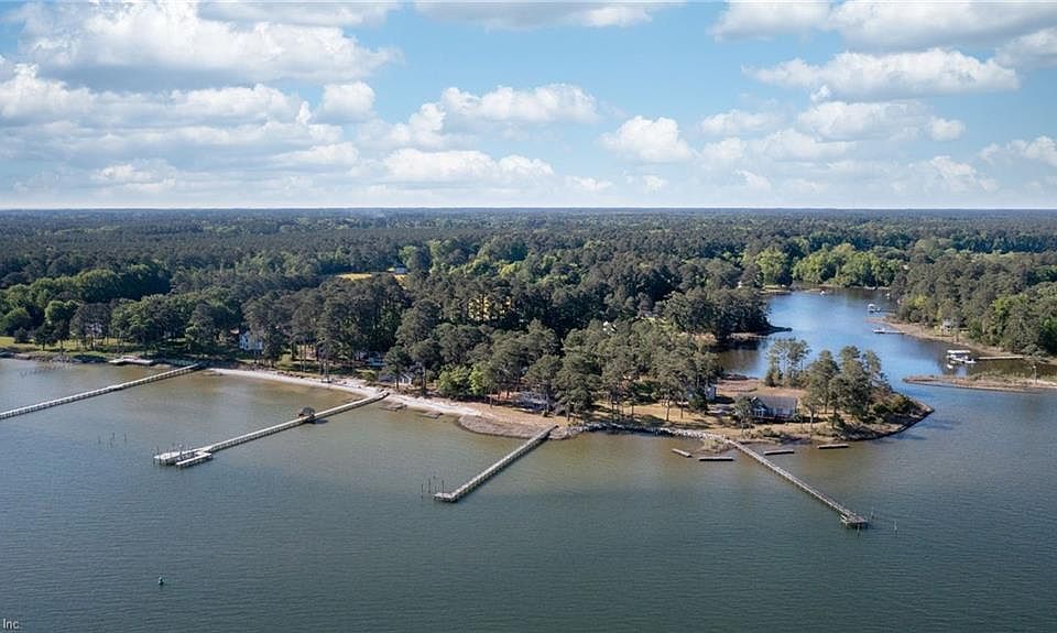 1090 Hills Bay Dr, Hudgins, VA 23076 Zillow