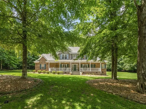 6319 Cape Wedgewood Cir, Browns Summit, NC 27214