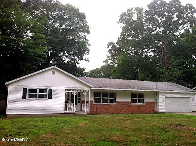 1st image of 1088 Camelot Dr
