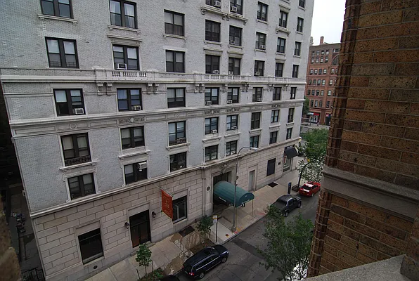 Rented by Building Equity Real Estate LLC | media 28