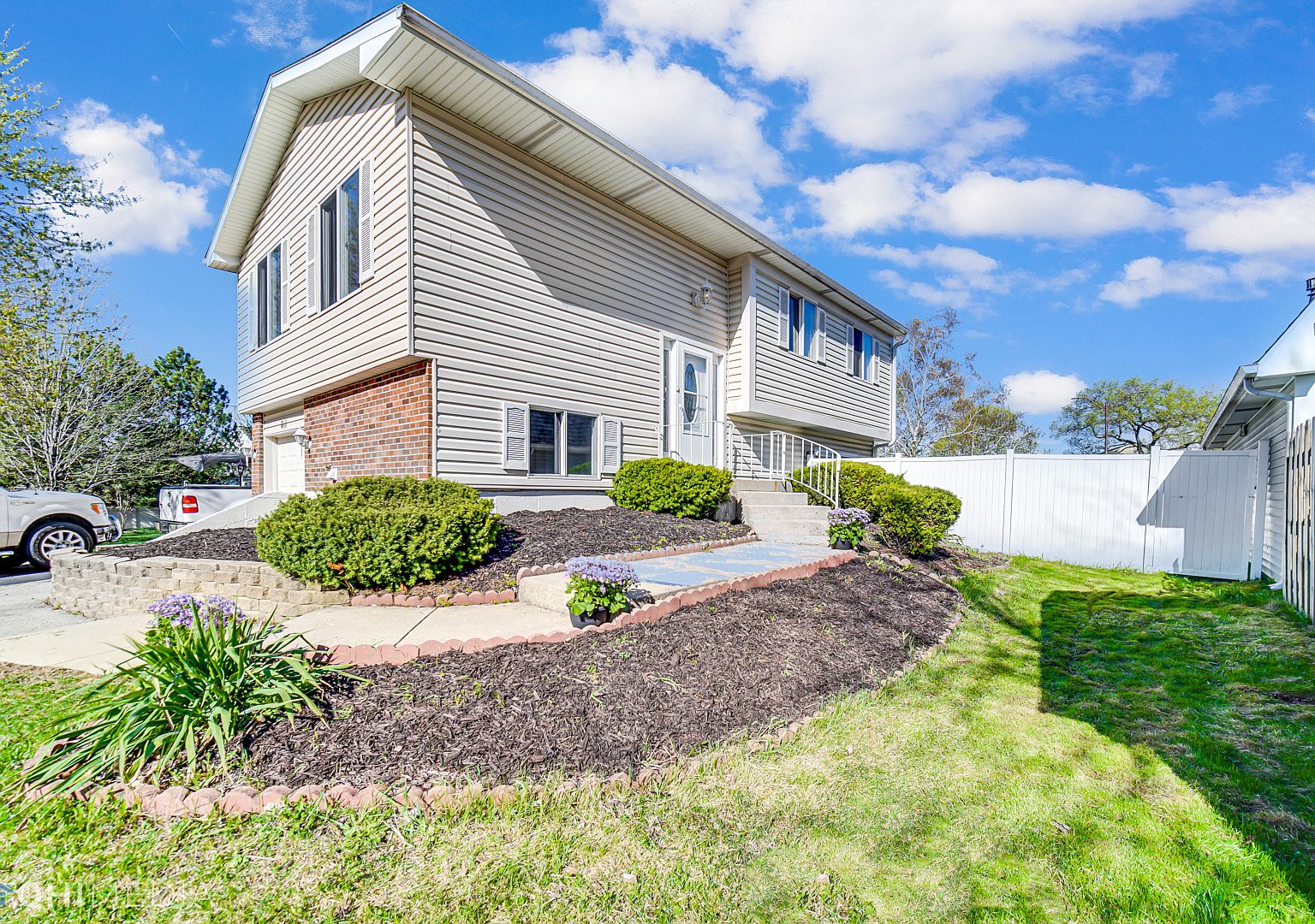 611 Appaloosa Ct, Carol Stream, IL 60188 Zillow