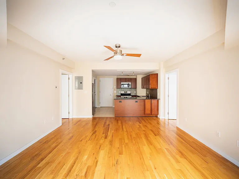 525 W 133rd St #5B — Photo 4
