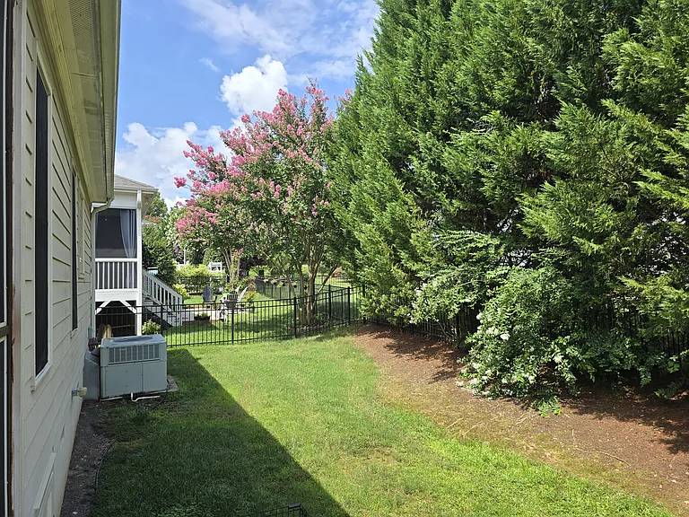 7028 Dayton Ridge Dr — Photo 10