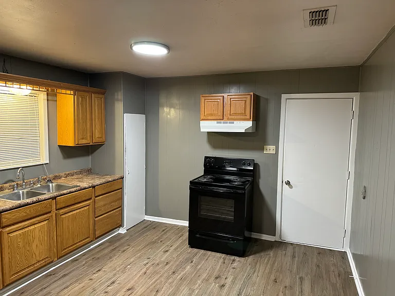465 Pleas Cocke Rd — Photo 1