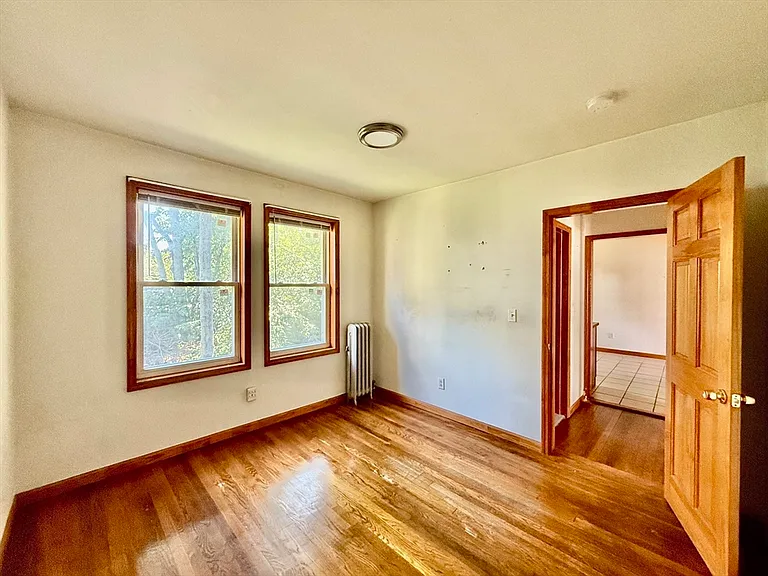 18 Bigelow St #1 — Photo 12