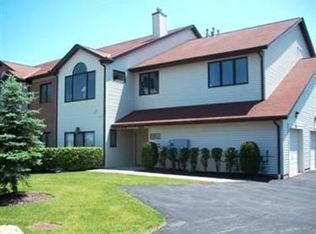 9711 Sylvan Ln UNIT 9711, Mentor, OH 44060