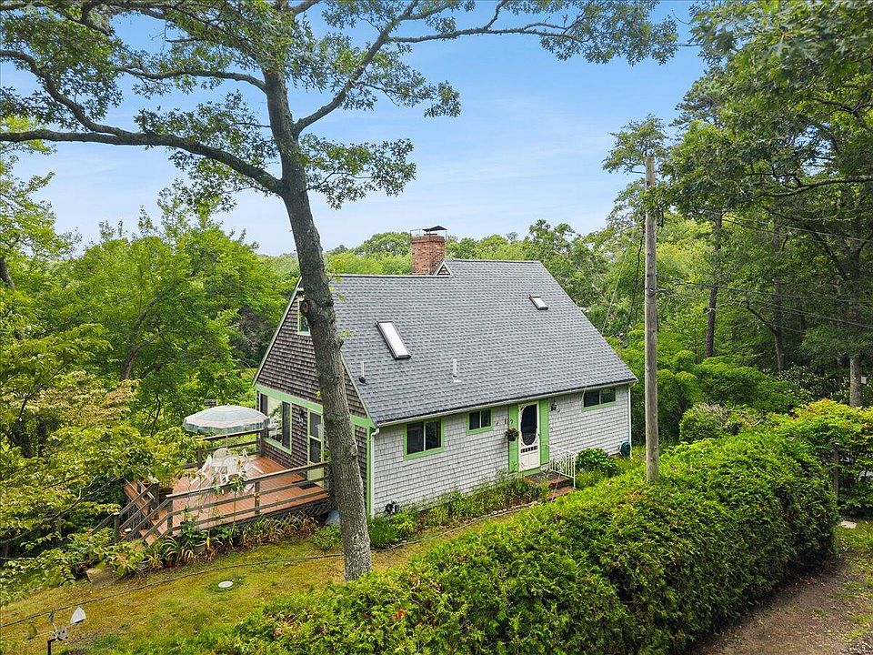 1st image of 7 Cranberry Road