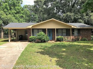 205 Randy Cir, Warner Robins, GA 31088