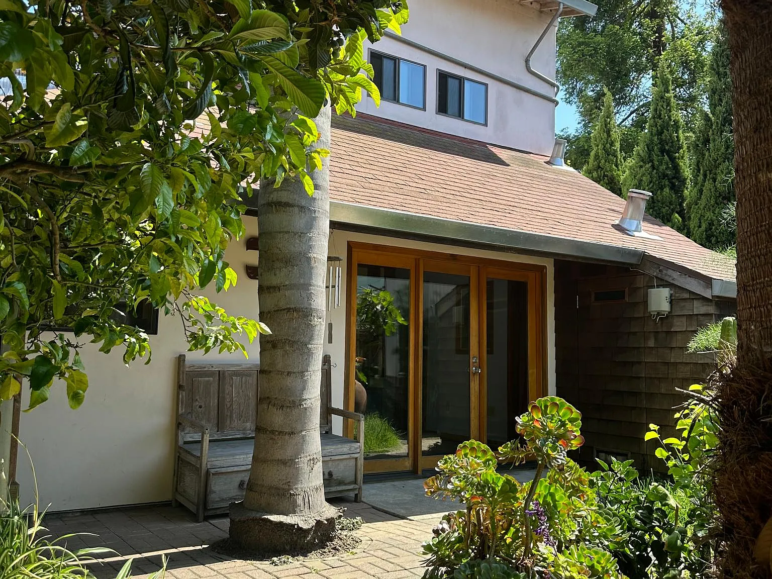 1212 Burnett St — Photo 1