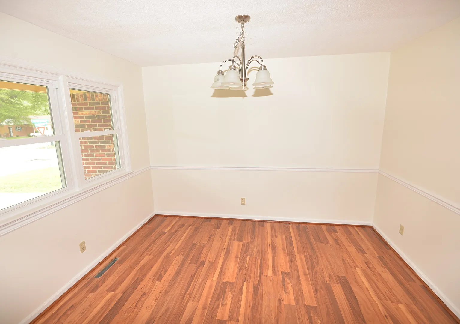 Single Family Ranch in VB — Photo 2