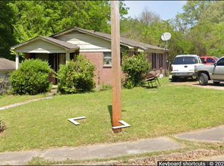 690 Hazelwood Rd, Memphis, TN 38109